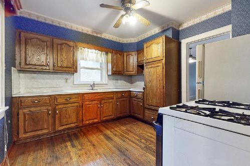 7421 24 Ave, Kenosha WI 53143-5705 exterior