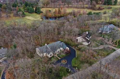 3028 Burning Tree Ln, Cincinnati, OH 45237-1716