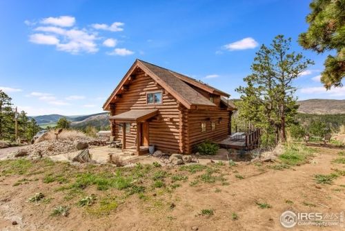 585 Redstone Dr, Bellvue, CO 80512-6311