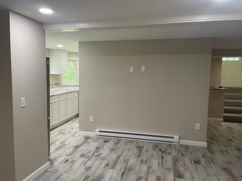 15 Whittier Dr, Seabrook NH  03874-4050 exterior