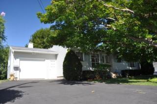 8 Page Pl, East Bloomfield, NY 14469-9349