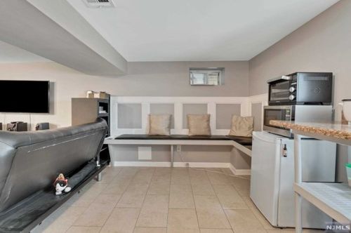 514 Lincoln Ave, Ridgefield Park NJ  07660-1414 exterior