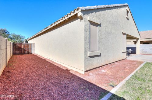 1888 Hubbard Ln, Casa Grande AZ  85122-6742 exterior
