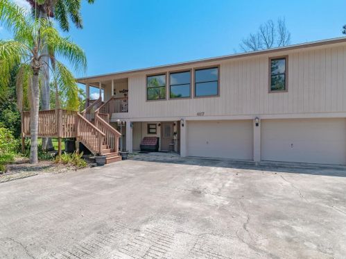 617 Somerset Ct, Marco Island, FL 34145-2450