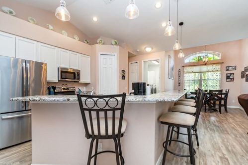 10290 Strike Ln, Bonita Springs FL  34135-6742 exterior