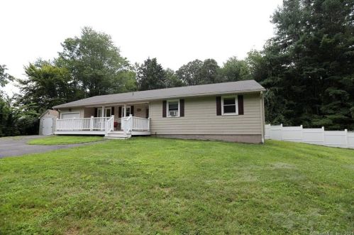 49 Norton Rd, East Windsor, CT 06016-9757