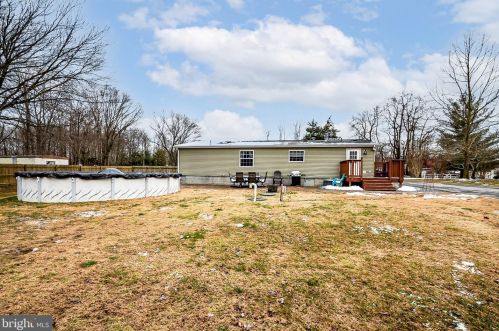 7435 Pearsons Corner Rd, Dover, DE 19904-0937