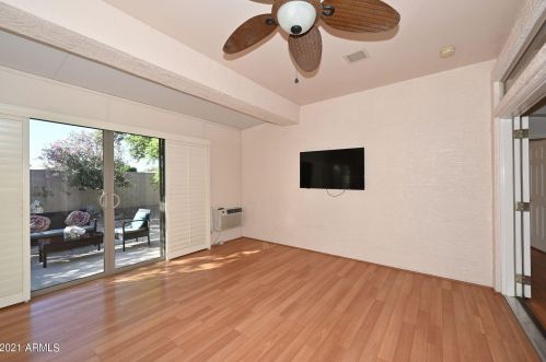 4343 Walnut Rd, Gilbert AZ 85298-8317 exterior