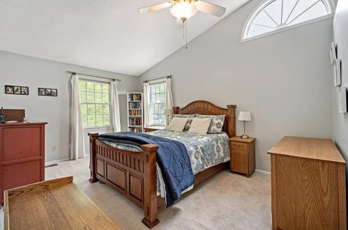 1049 Lakemont Dr, Bridgeville PA  15017-1264 exterior