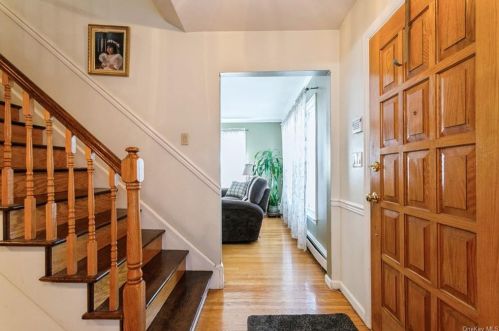 99 Parkway, Mount Vernon, NY 10552-1226