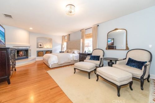 41774 Carleton Way, Temecula CA  92591-1897 exterior