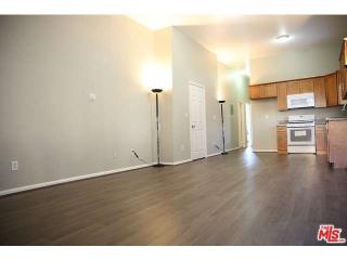 339 Coronado St, Los Angeles CA  90026-4801 exterior