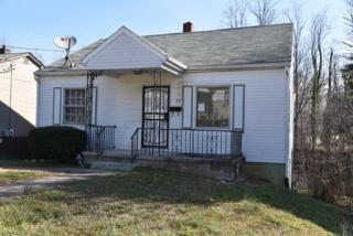 919 Ferrell Ave, Winston Salem, NC 27101-3415