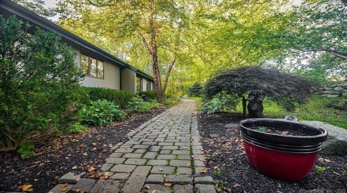 80 Ives Rd, Goshen, CT 06756-2118