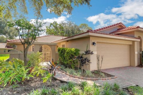7725 Sundial Ln, Orlando, FL 32819-7295
