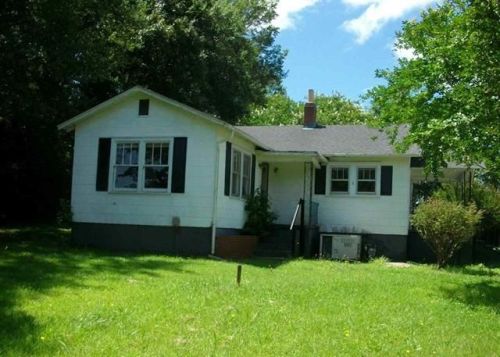 2423 Nation Rd, Hodges SC  29653-9204 exterior