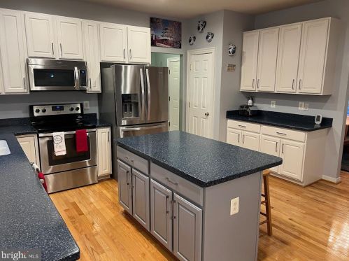 16832 Fairfax Dr, Owens VA  22485-5649 exterior