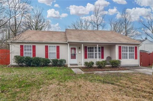 5893 Bartee St, Norfolk, VA 23502-4559