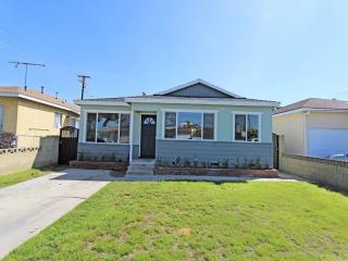 18320 Devlin Ave, Artesia, CA 90701-5726
