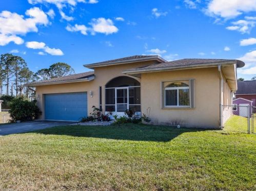 2811 2nd St, Lehigh Acres, FL 33936-1861