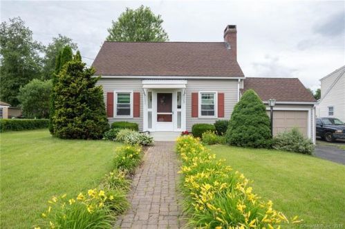 569 East Rd, Bristol, CT 06010-6844