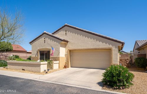 15720 Clear Canyon Dr, Sun City, AZ 85374-4514