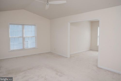 10411 Silver Creek Ct, Spotsylvania VA  22553-4482 exterior