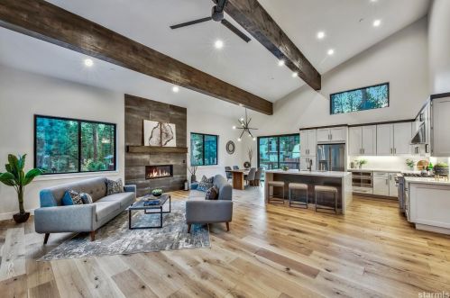 2131 Harvard Ave, South Lake Tahoe, CA 96150-4425
