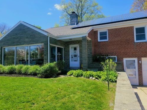 659 Pequot Ave, United States Coast Guard Ac CT  06320-4230 exterior