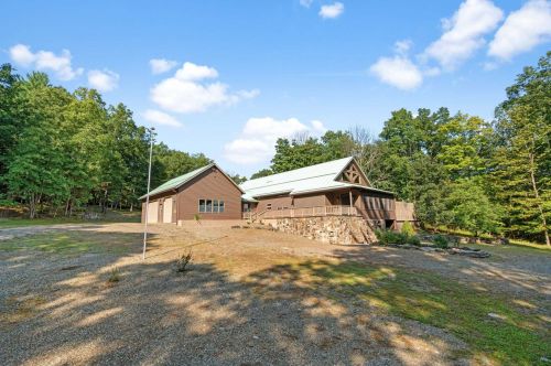 22 Fowler Ln, Rhinebeck, NY 12572-3037