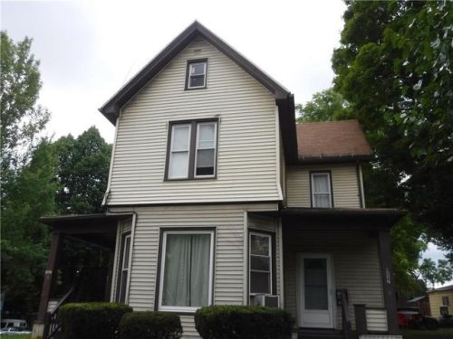 1027 Main St, Jamestown, NY 14701-3364