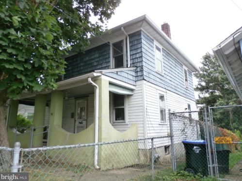 210 Johnson Ave, Boothwyn, PA 19061-4028