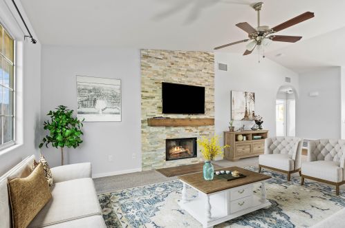 51960 Avenida Herrera, La Quinta CA  92253-3166 exterior