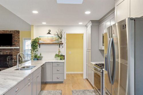 1103 Main Canal Ct, Mount Pleasant SC  29464-4246 exterior
