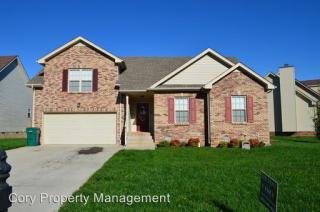 2892 Brewster Dr, Clarksville TN  37042-8236 exterior