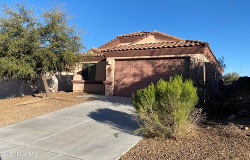 1565 Cottonwood Bluffs Dr, Mescal, AZ 85602-7514