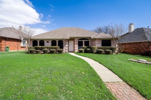 8220 Tower Rd, Frisco, TX 75035-7358