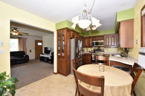 6520 Bottsford Ave, Milwaukee WI 53220-3446 exterior