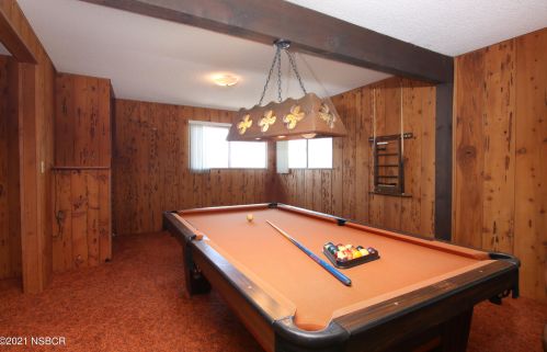 340 Wilshire Ln, Santa Maria CA  93455-2050 exterior