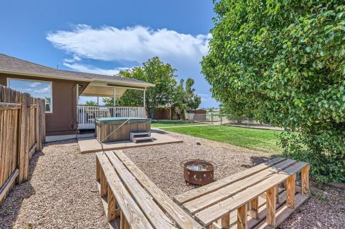 817 Rosa Linda Dr, Pueblo CO  81007-2026 exterior