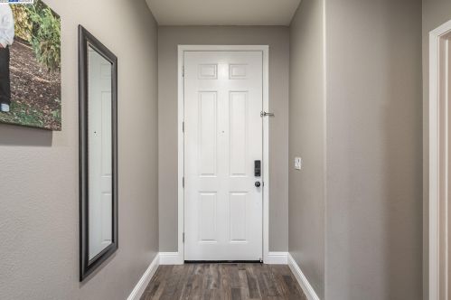 5792 Kerckhoff Ave, Fresno CA  93727-3475 exterior