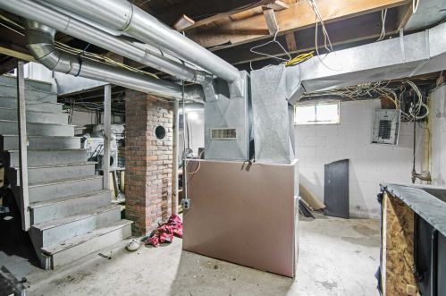 4 Martha St, Unity NH 03743-2948 exterior