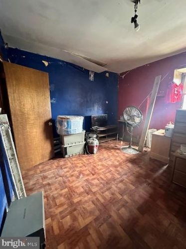 902 Chelten Ave, Philadelphia PA 19138-1714 exterior