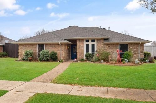 800 Sandy Creek Dr, Allen, TX 75002-2061