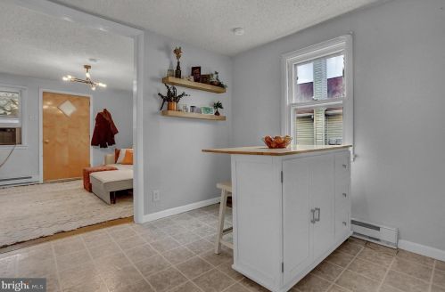 3518 Euclid St, Harrisburg PA  17111-2136 exterior