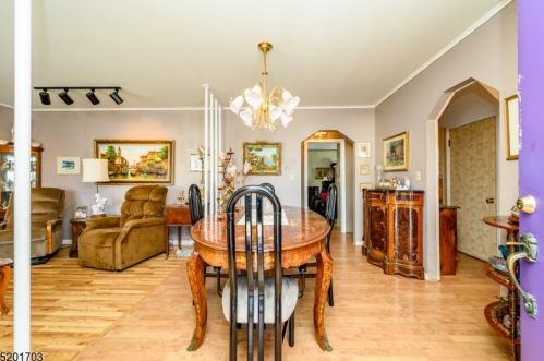 473 Cornell Ave, Rahway NJ  07065-2332 exterior