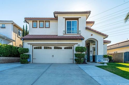 28381 Brookview Ter, Santa Clarita, CA 91350-4446