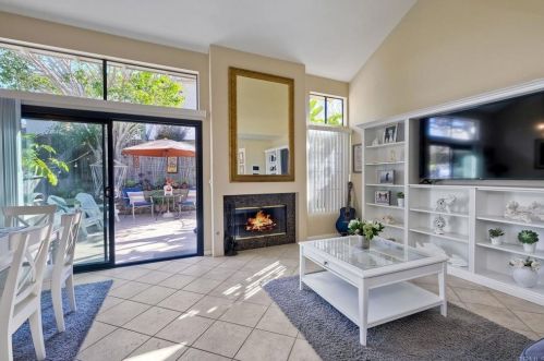 12556 Caminito Mira Del Mar, San Diego, CA 92130-2387