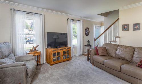 845 Portside Ct, Oshkosh, WI 54901-1621