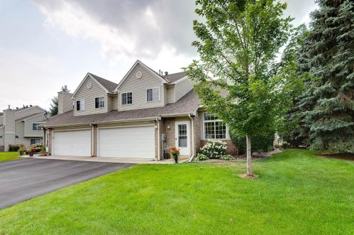 8582 Brinkley Ln, Inver Grove Heights MN  55076-5115 exterior